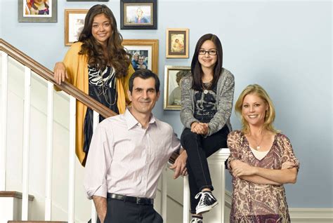 modern family dunphy family.